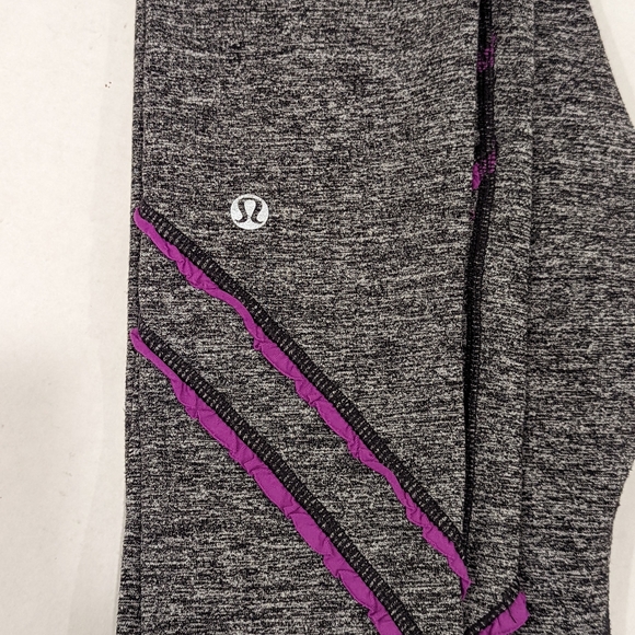 Lululemon Yogi Dance Leggings Violet and Grey Ruffles - Picture 3 of 6